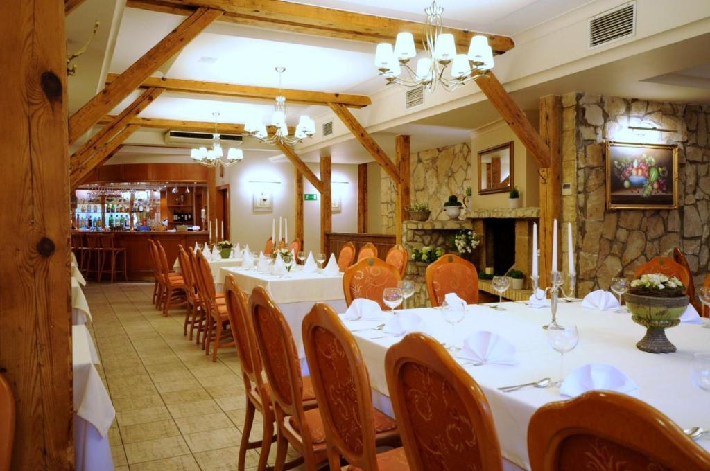 Hotel Rebajlo Piła Dış mekan fotoğraf