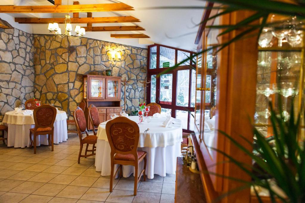Hotel Rebajlo Piła Dış mekan fotoğraf