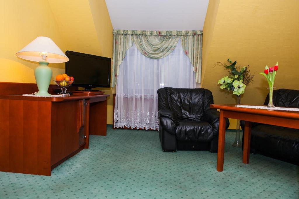 Hotel Rebajlo Piła Dış mekan fotoğraf