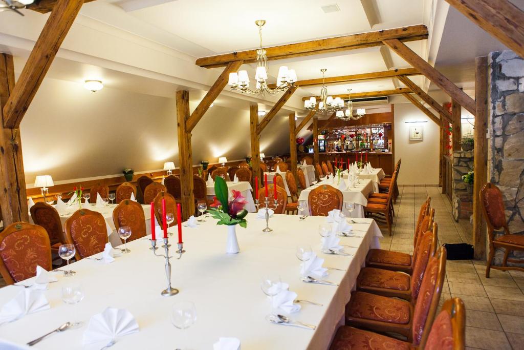 Hotel Rebajlo Piła Dış mekan fotoğraf
